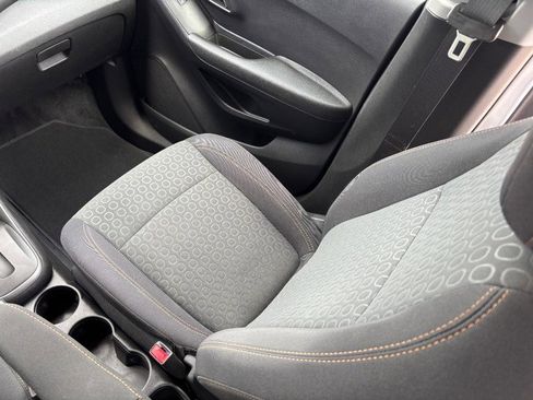 Used 2020 Chevrolet Trax LS image 14