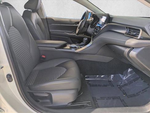 Used 2024 Toyota Camry SE w/ Convenience Package image 21