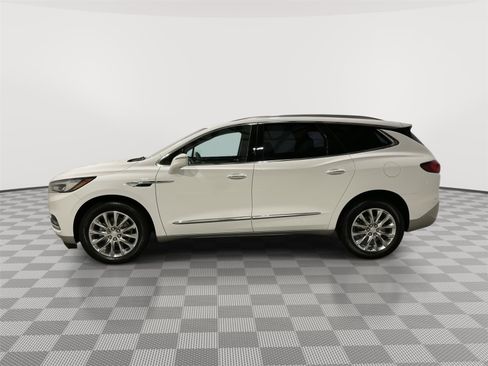 Used 2020 Buick Enclave Premium w/ Surround and Sites Package image 2
