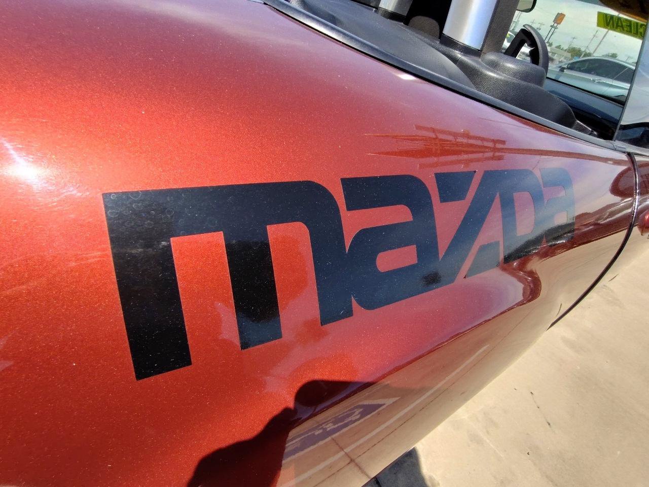 Used 2012 MAZDA MX-5 Miata Sport w/ Convenience Pkg RWD image 43