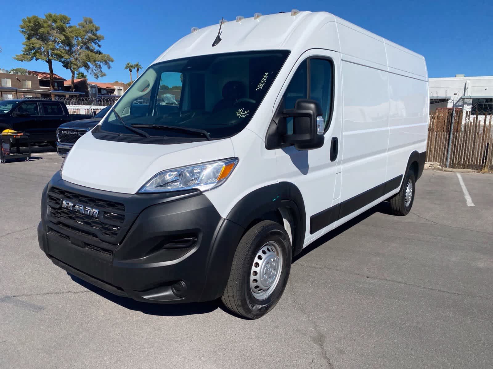 Used 2025 RAM ProMaster 2500 FWD image 1