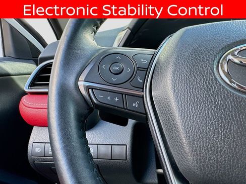 Used 2020 Toyota Camry XSE image 12