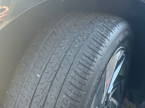 Used 2024 Hyundai Elantra SEL image 11