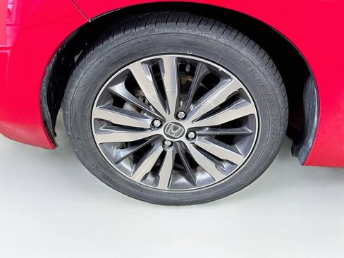 Used 2015 Honda Fit EX image 38