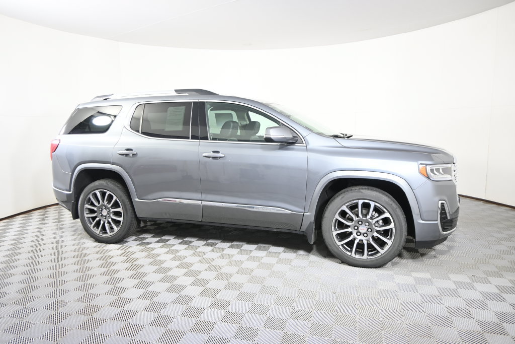 Used 2021 GMC Acadia Denali w/ GMC Pro Grade Package AWD/4WD image 8