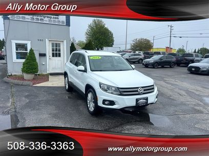 Used 2014 Volkswagen Tiguan SE