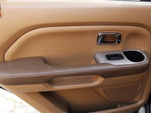 Used 2005 Honda Pilot EX-L image 23