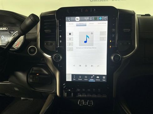 Used 2024 RAM 3500 Laramie w/ Towing Technology Group image 16