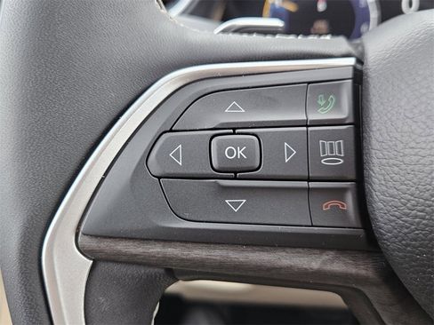 Certified 2024 Jeep Grand Cherokee Limited image 21