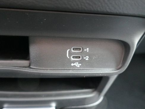 New 2026 Chrysler Voyager LX FWD image 19