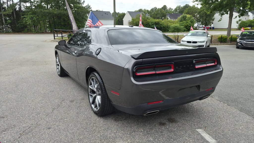 Used 2021 Dodge Challenger SXT w/ Blacktop Package RWD image 7