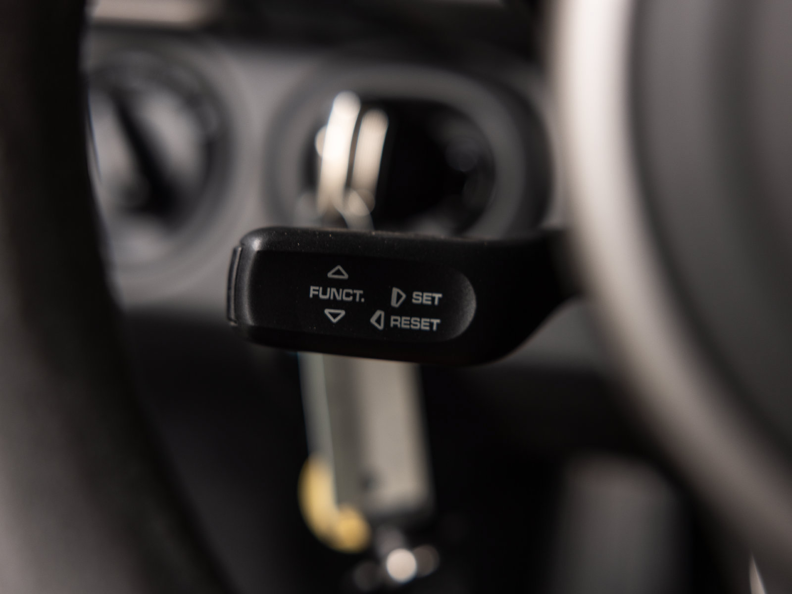 Used 2010 Porsche 911 GT3 RS RWD image 40