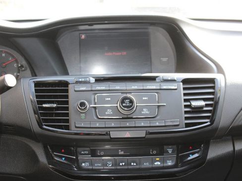 Used 2016 Honda Accord Sport image 20