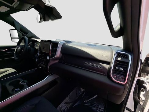 Used 2025 RAM 1500 Big Horn image 28