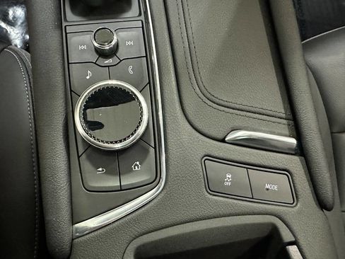 Used 2024 Cadillac XT6 Luxury w/ LPO, Floor Liner Package image 49