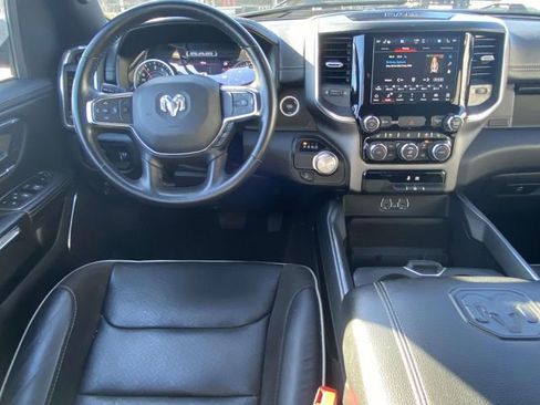 Used 2024 RAM 1500 Laramie image 9