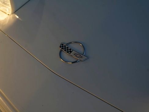 Used 1992 Chevrolet Corvette Convertible image 40