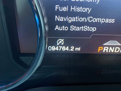 Used 2019 Ford F150 Platinum w/ Technology Package image 14