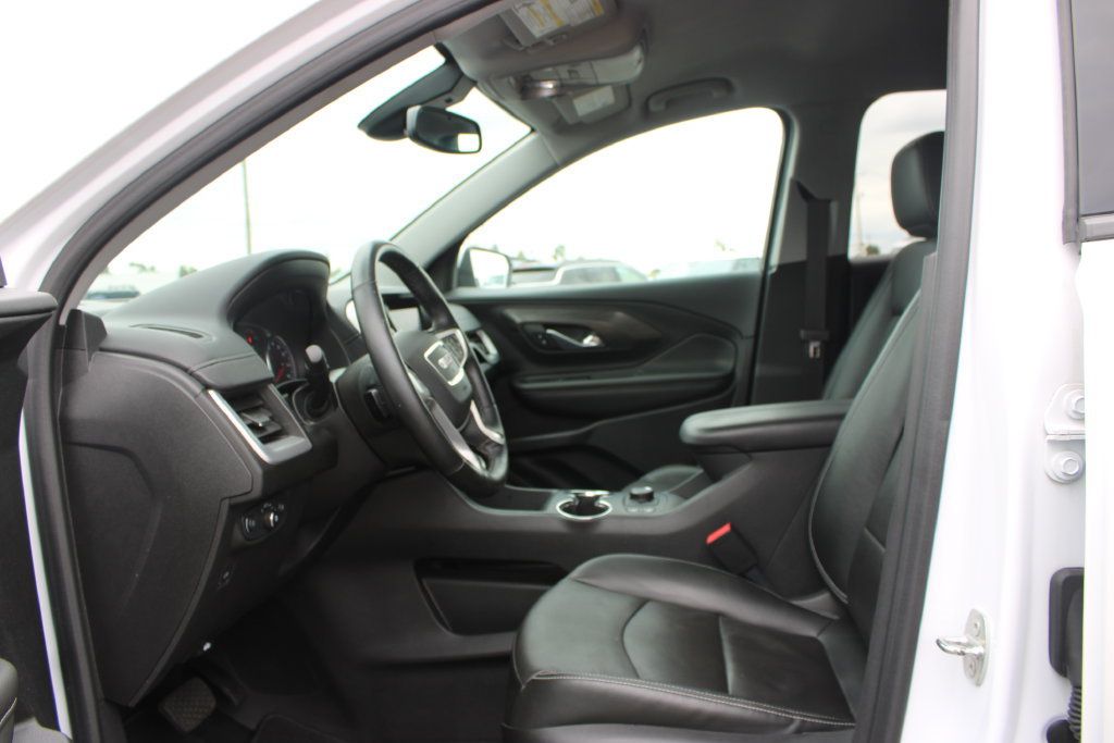 Used 2023 GMC Terrain SLT FWD image 24