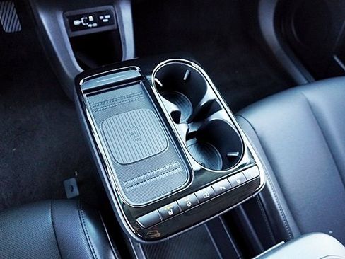 Certified 2025 Hyundai Ioniq 5 SEL image 33