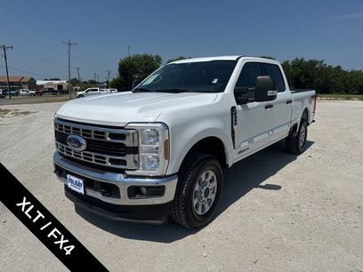 Used 2024 Ford F250 XLT w/ FX4 Off-Road Package