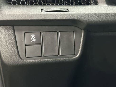 Used 2025 Honda CR-V LX image 19