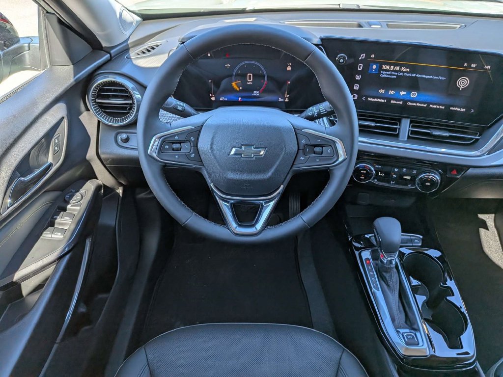 New 2026 Chevrolet Trax ACTIV w/ Driver Confidence Package FWD image 18