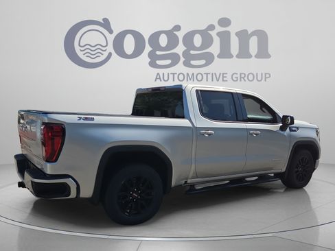 Certified 2021 GMC Sierra 1500 Elevation w/ X31 Off-Road Package AWD/4WD image 5