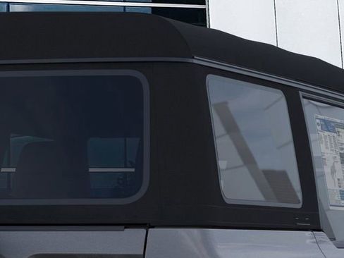 New 2025 Ford Bronco 4-Door image 25