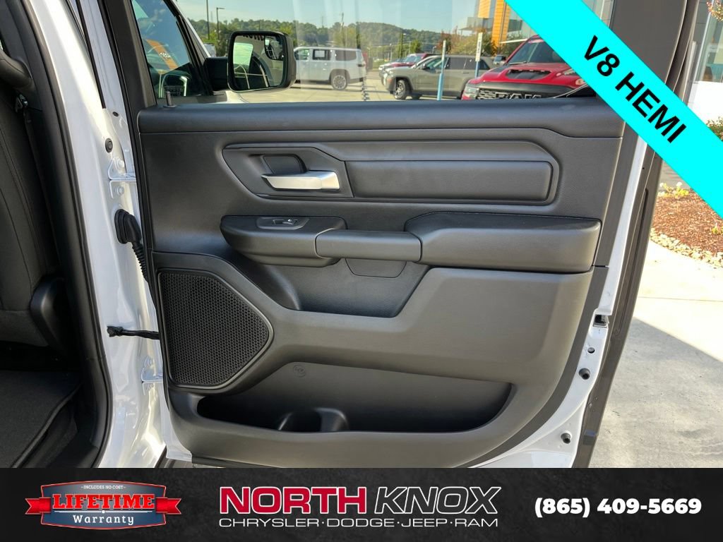 New 2026 RAM 1500 Express AWD/4WD image 26