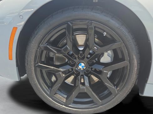 Certified 2025 BMW 330i Sedan RWD image 21