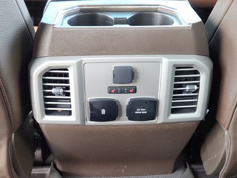 Used 2020 Ford F250 King Ranch w/ King Ranch Ultimate Package AWD/4WD image 31