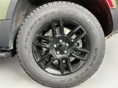 New 2026 Land Rover Defender 110 S image 28