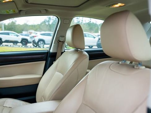 Used 2016 Subaru Legacy 2.5i Limited image 31