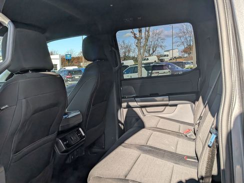 Used 2022 Ford F150 XLT w/ Equipment Group 302A High image 32