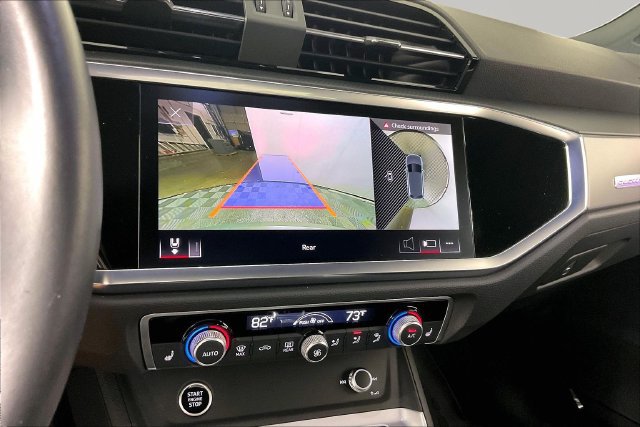 Used 2022 Audi Q3 2.0T Premium Plus w/ Premium Plus Package AWD/4WD image 13