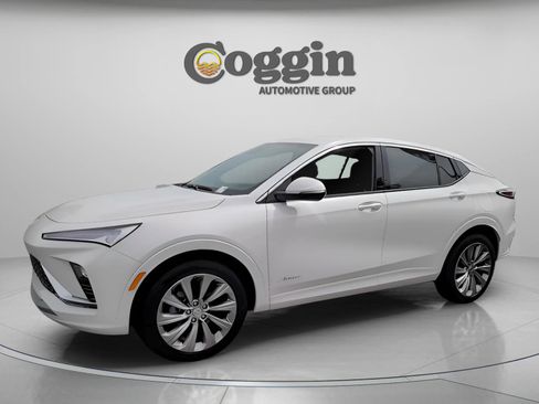 New 2025 Buick Envista Avenir image 4