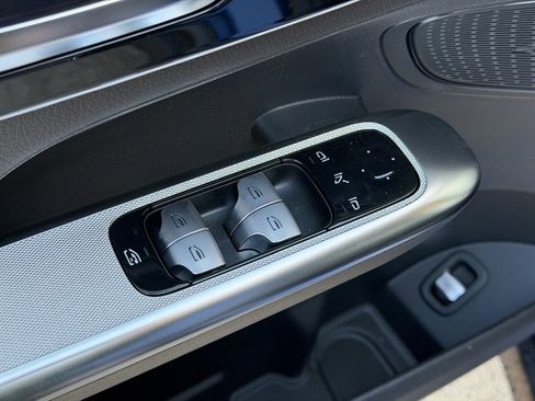 New 2026 Mercedes-Benz GLC 300 4MATIC image 22