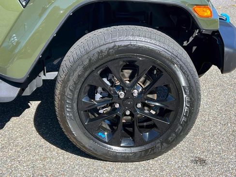 Used 2022 Jeep Wrangler Unlimited Sahara 4xe w/ Safety Group image 10