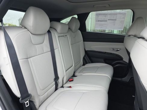 New 2026 Hyundai Tucson Limited image 9