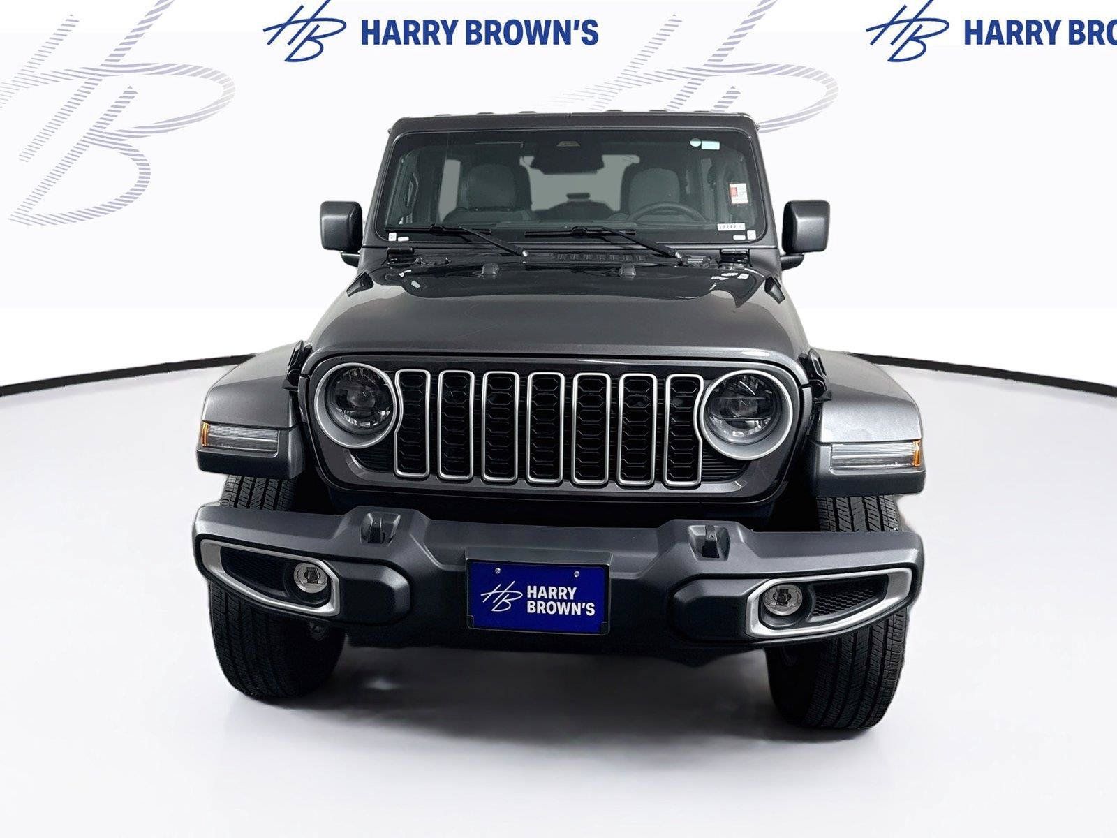 Used 2025 Jeep Wrangler Unlimited Sahara AWD/4WD image 25