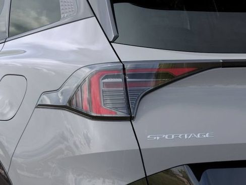 New 2026 Kia Sportage SX FWD image 12