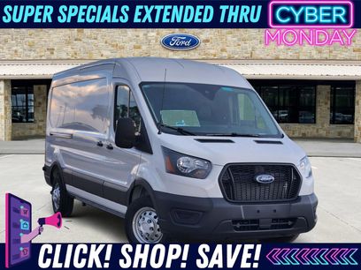 New 2025 Ford Transit 250 148 Medium Roof Extended AWD w/ Load Area Protection Package