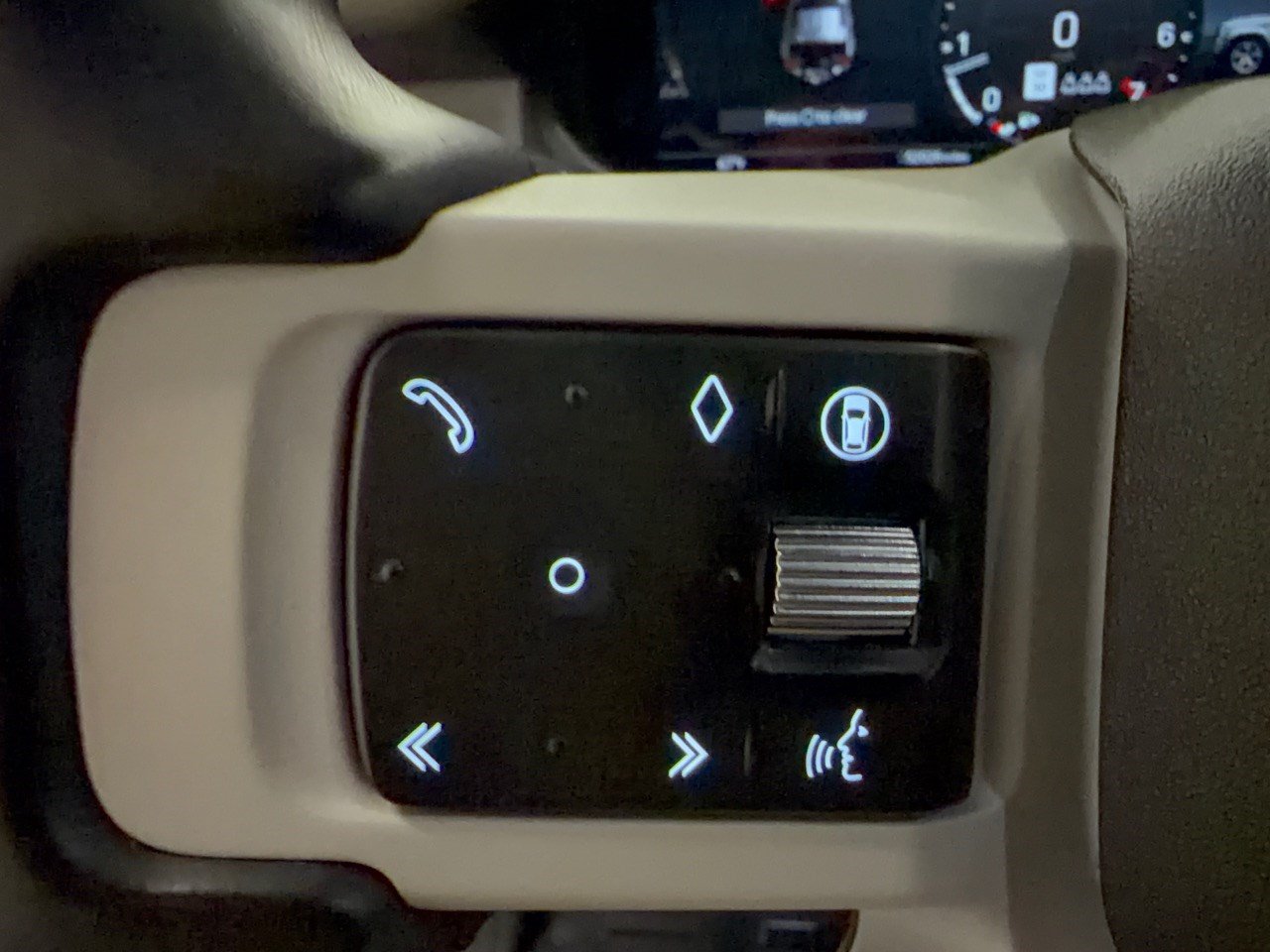 Used 2024 Land Rover Defender 110 S AWD/4WD image 18