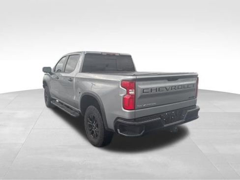 Used 2023 Chevrolet Silverado 1500 ZR2 w/ Technology Package image 2