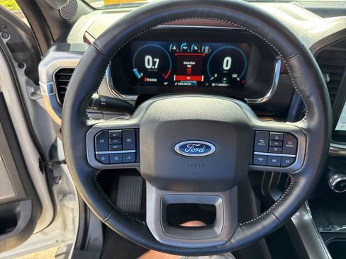 Used 2023 Ford F150 Lariat image 22