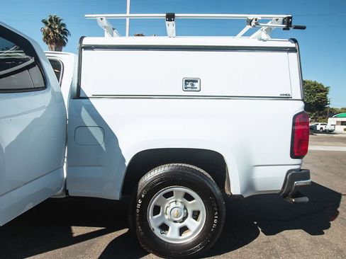 Used 2021 Chevrolet Colorado W/T w/ WT Convenience Package image 16