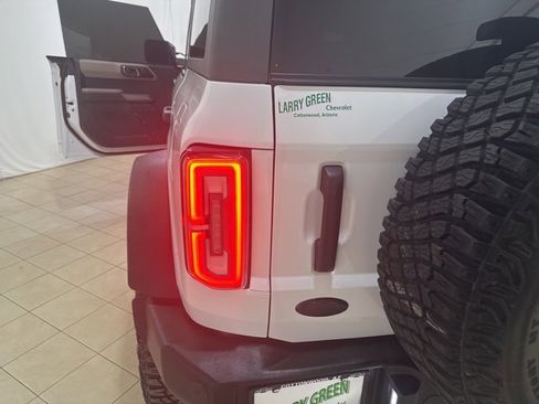 Used 2023 Ford Bronco Wildtrak image 26