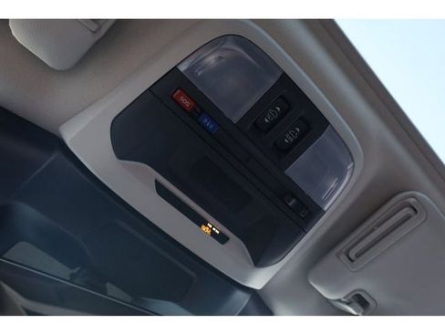 New 2026 Subaru Crosstrek 2.0i Premium image 39