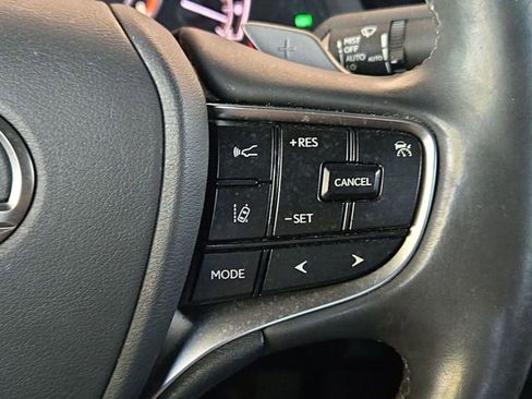 Used 2022 Lexus ES 350 w/ Premium Package image 13